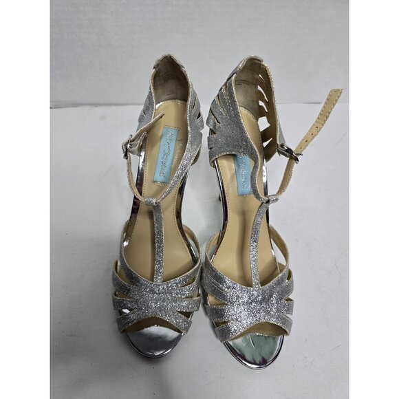 Betsey Johnson TEE Silver Metallic Glitter Strappy Stiletto Heels size 8 - Picture 3 of 14